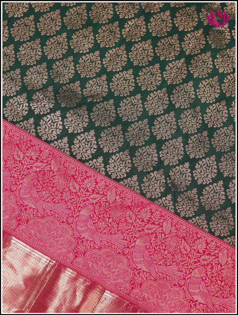 Kanchipuram Silk Saree in Green and Pinkish-red with brocade 9