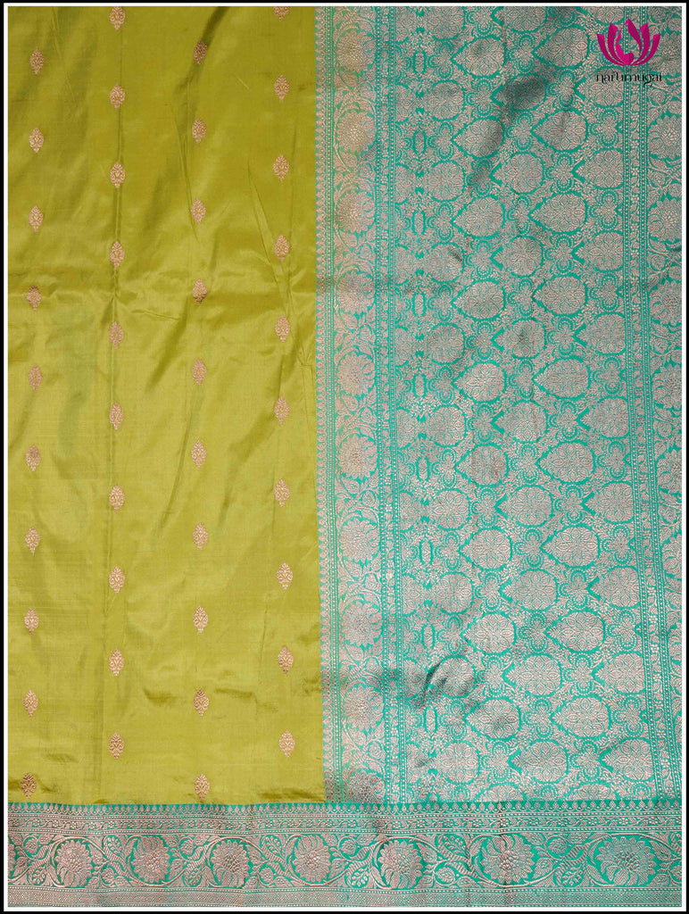 Banarasi Katan Silk Saree in Yellowish Green and Teal Green 5