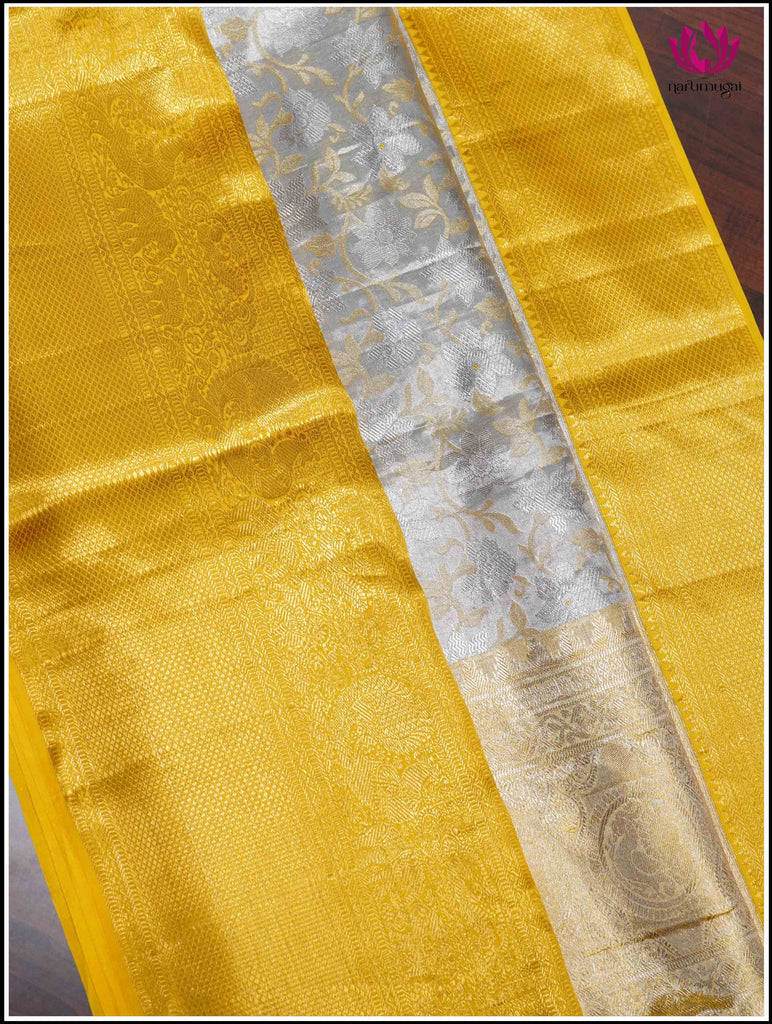 Kanjivaram Silk Saree in Gray and Yellow 7