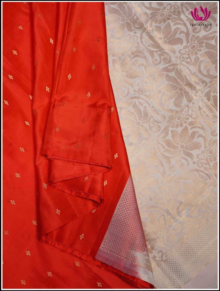 Kanchipuram Soft Silk Saree in Red with Cream 3