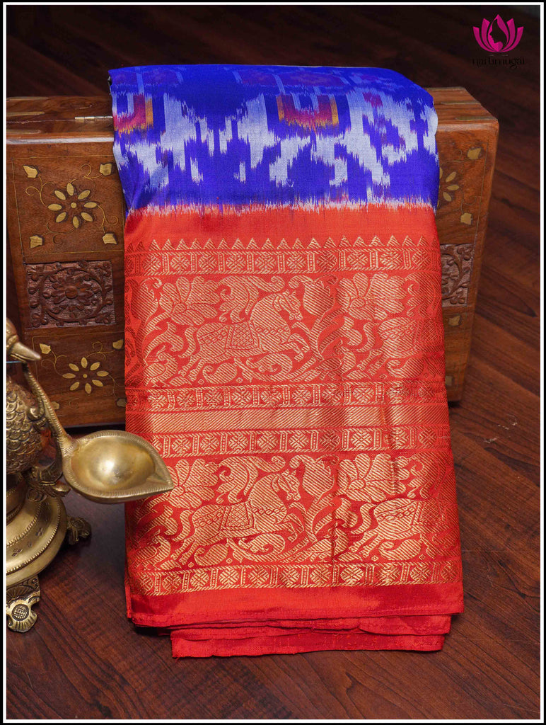 Ikkat Kanchipuram Silk Saree in Green and Red 2