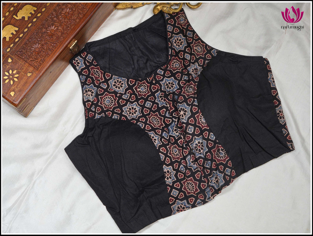 Black Kalamkari print cotton sleeveless blouse - Size 38 2