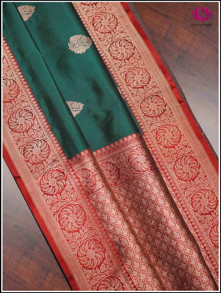 Banarasi Katan Silk Saree in Green and Maroon 10