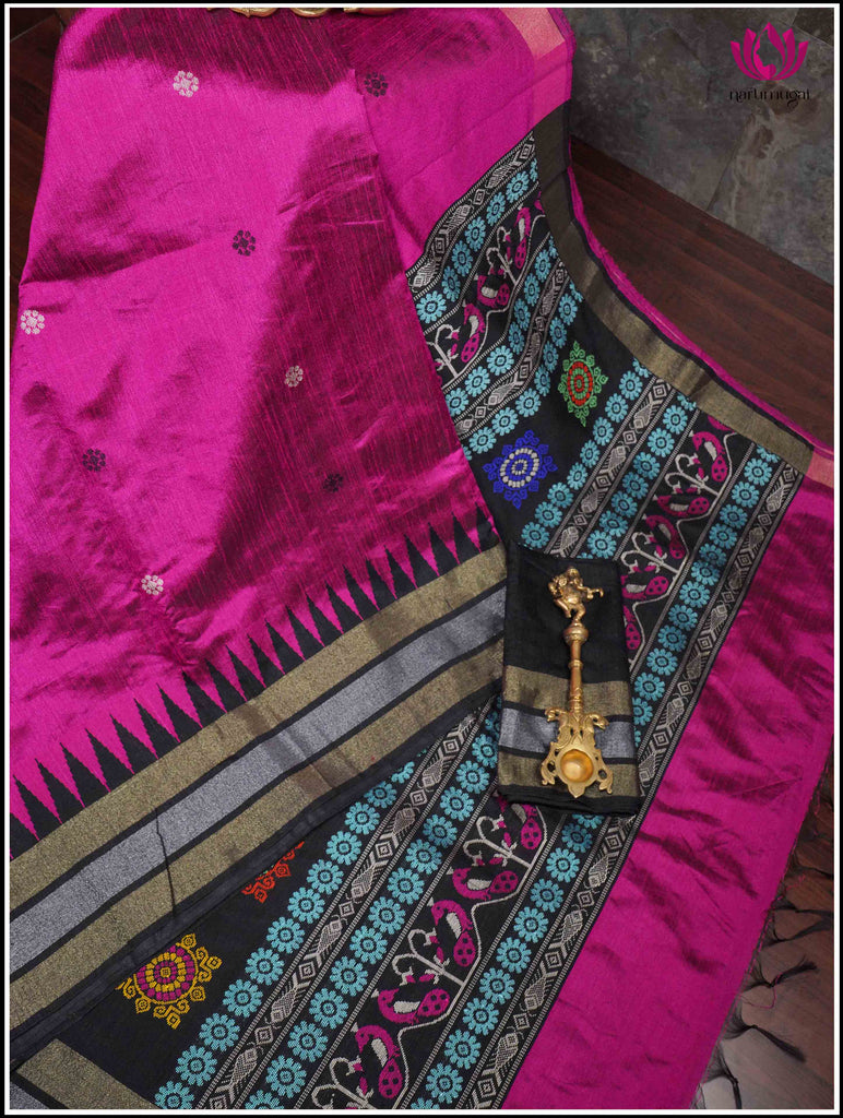 Raw Silk Saree in Pink with Zari Border 11