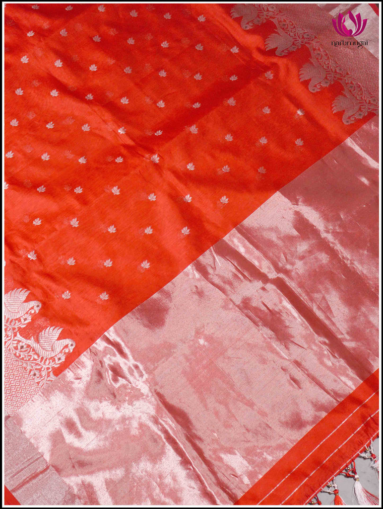 Chanderi Silk Saree in Red with Silver Zari 8