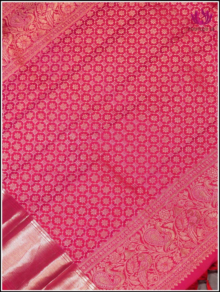 Kanchipuram Silk Saree in Green and Pinkish-red with brocade 8